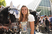 Aufbau Frühlingsfest 14.04.2013 (©Foto:Martin Schmitz)